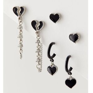 NWT UO Icon Rhinestone Earring Set